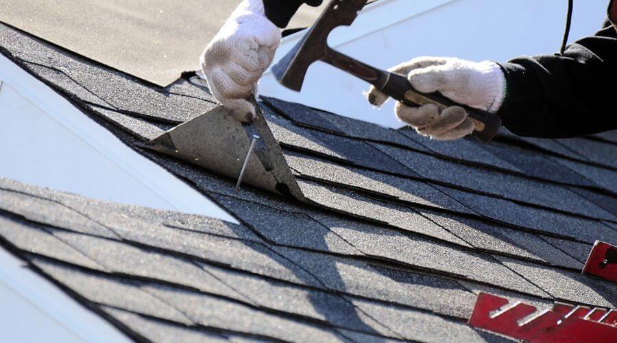Professional metal roof installation in Pewee Valley, KY